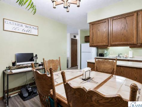 303 S Main Street Lake Crystal MN 56055