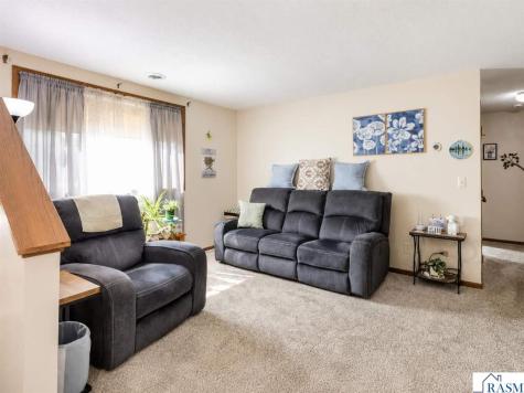 303 S Main Street Lake Crystal MN 56055