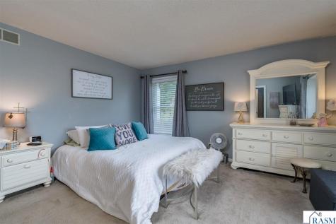 110-4 Teton Lane Mankato MN 56001