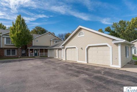 110-4 Teton Lane Mankato MN 56001