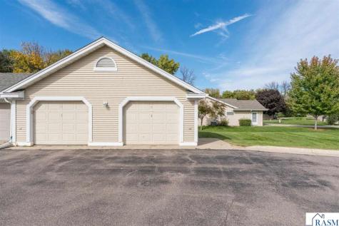 110-4 Teton Lane Mankato MN 56001