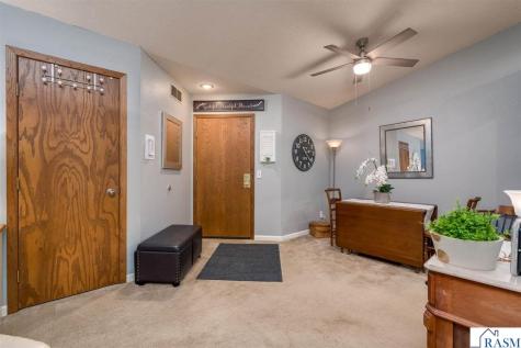 110-4 Teton Lane Mankato MN 56001