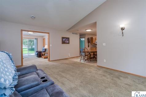 124 Blue Bird Path Mankato MN 56001