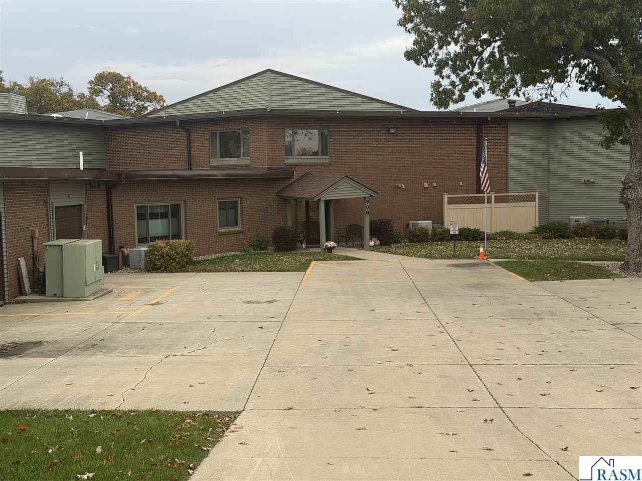 808 Lake Chapeau Drive Albert Lea MN 56007