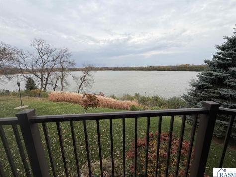 808 Lake Chapeau Drive Albert Lea MN 56007