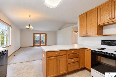 198 Cedar Cove Lane Owatonna MN 55060