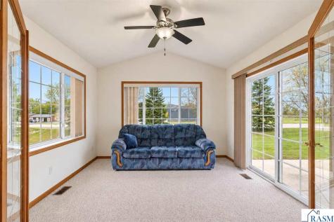 198 Cedar Cove Lane Owatonna MN 55060