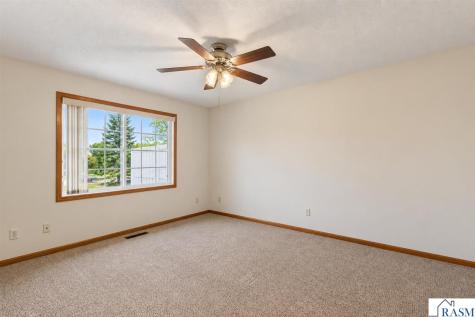 198 Cedar Cove Lane Owatonna MN 55060
