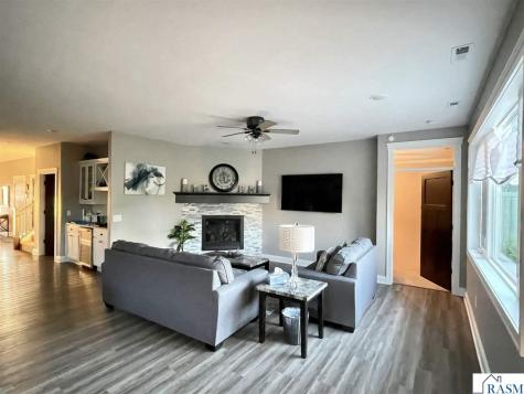 408 Fontaine Trail Mankato MN 56001