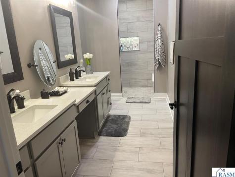 408 Fontaine Trail Mankato MN 56001