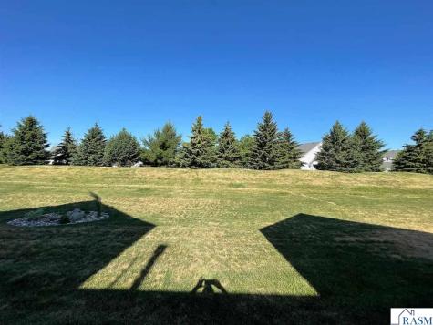 408 Fontaine Trail Mankato MN 56001