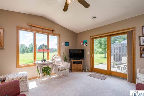 549 Oakwood Drive Janesville MN 56048