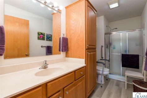 549 Oakwood Drive Janesville MN 56048