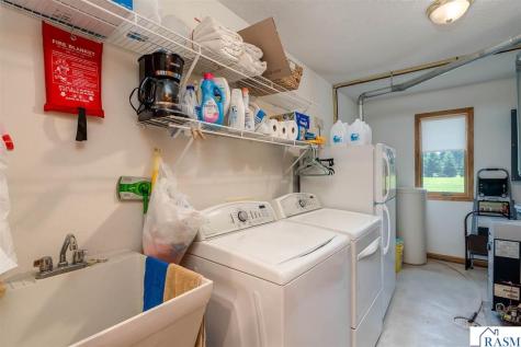 549 Oakwood Drive Janesville MN 56048