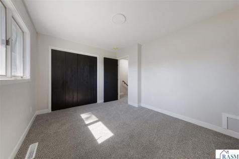 1641 Pleasant View Drive North Mankato MN 56003