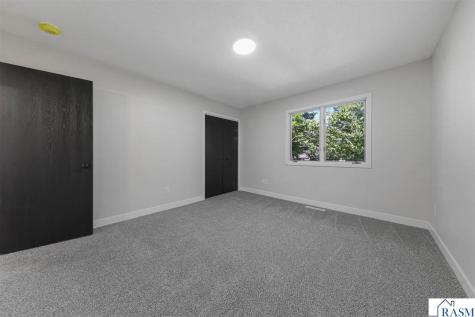 1641 Pleasant View Drive North Mankato MN 56003
