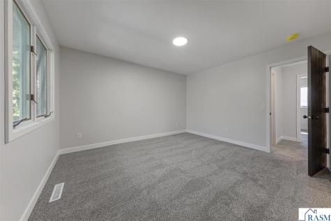 1641 Pleasant View Drive North Mankato MN 56003