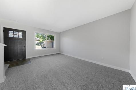 1641 Pleasant View Drive North Mankato MN 56003
