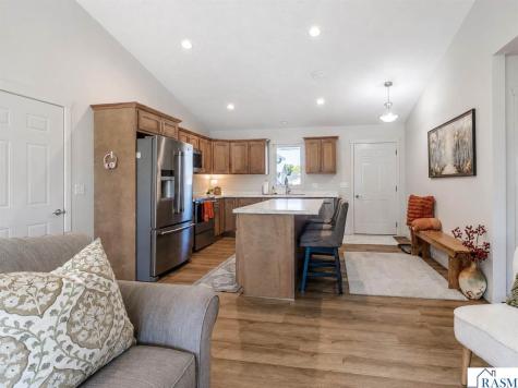 2215 Lake Avenue New Ulm MN 56073