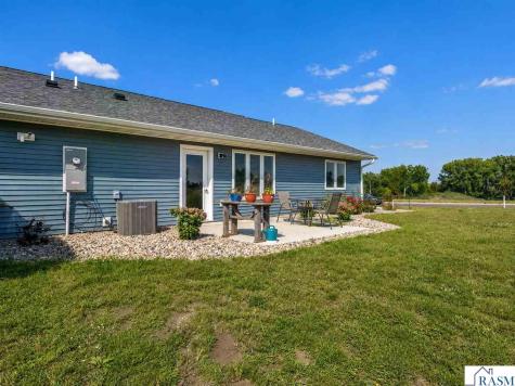2215 Lake Avenue New Ulm MN 56073
