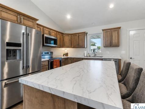 2215 Lake Avenue New Ulm MN 56073