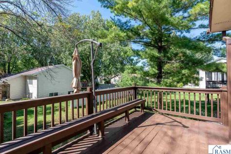 1701 Quail Roost Drive North Mankato MN 56003