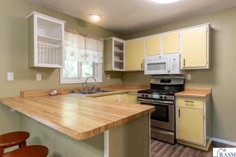1701 Quail Roost Drive North Mankato MN 56003