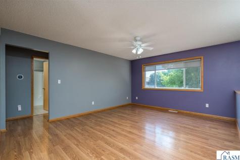 313 Tanager Path Mankato MN 56001