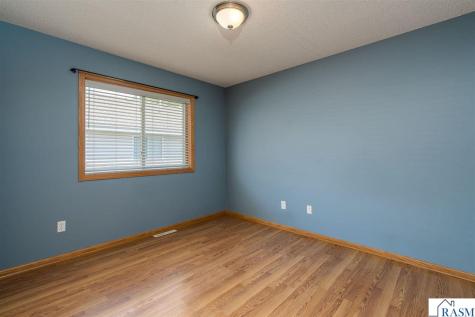 313 Tanager Path Mankato MN 56001