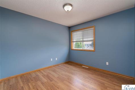 313 Tanager Path Mankato MN 56001