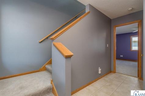313 Tanager Path Mankato MN 56001