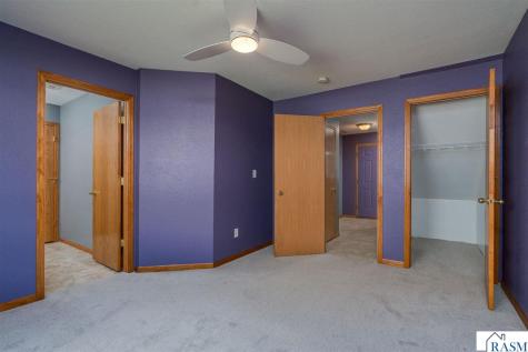 313 Tanager Path Mankato MN 56001