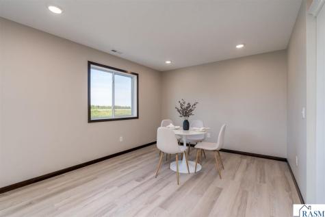 3216 Scotch Lane Mankato MN 56001