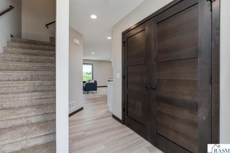 3216 Scotch Lane Mankato MN 56001