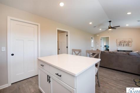 3109 Scotch Lane Mankato MN 56001