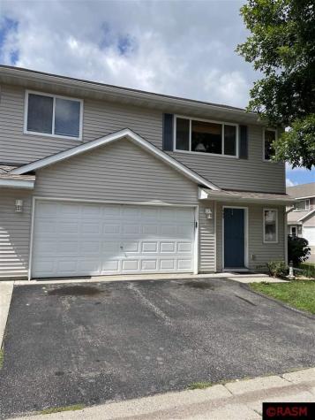449 Tanager Path Mankato MN 56001