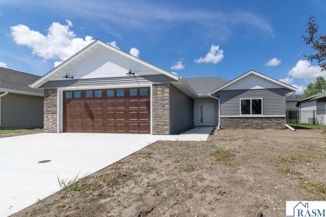 220 Copper Village Circle Mankato MN 56001