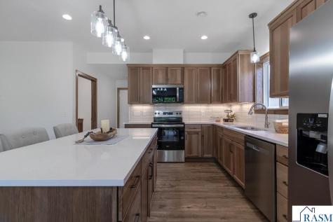 220 Copper Village Circle Mankato MN 56001