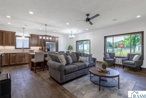 220 Copper Village Circle Mankato MN 56001