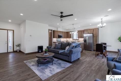 220 Copper Village Circle Mankato MN 56001