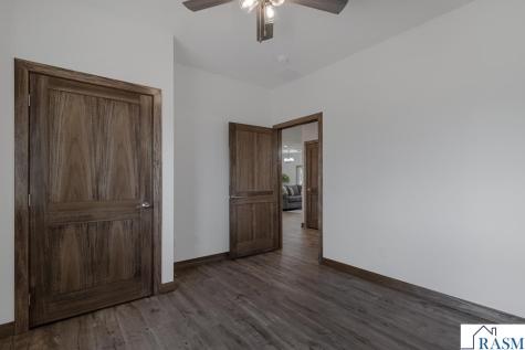 220 Copper Village Circle Mankato MN 56001