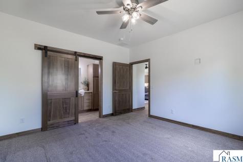 220 Copper Village Circle Mankato MN 56001