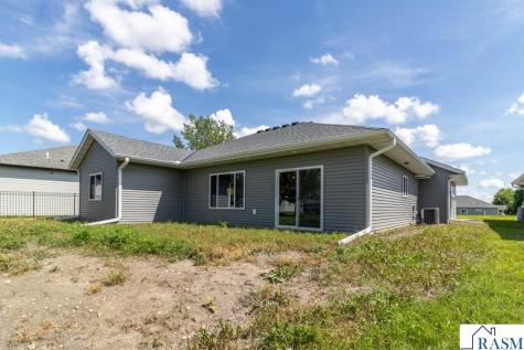 220 Copper Village Circle Mankato MN 56001