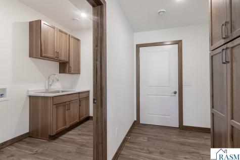 220 Copper Village Circle Mankato MN 56001