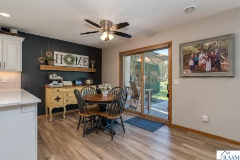 517 W Riverview Drive Waterville MN 56096