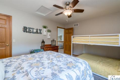 517 W Riverview Drive Waterville MN 56096