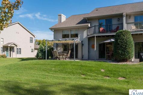 517 W Riverview Drive Waterville MN 56096