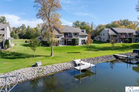 517 W Riverview Drive Waterville MN 56096