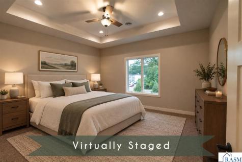 215 Parkway Place Mankato MN 56001