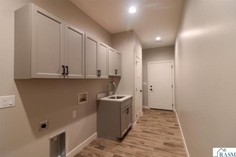 215 Parkway Place Mankato MN 56001